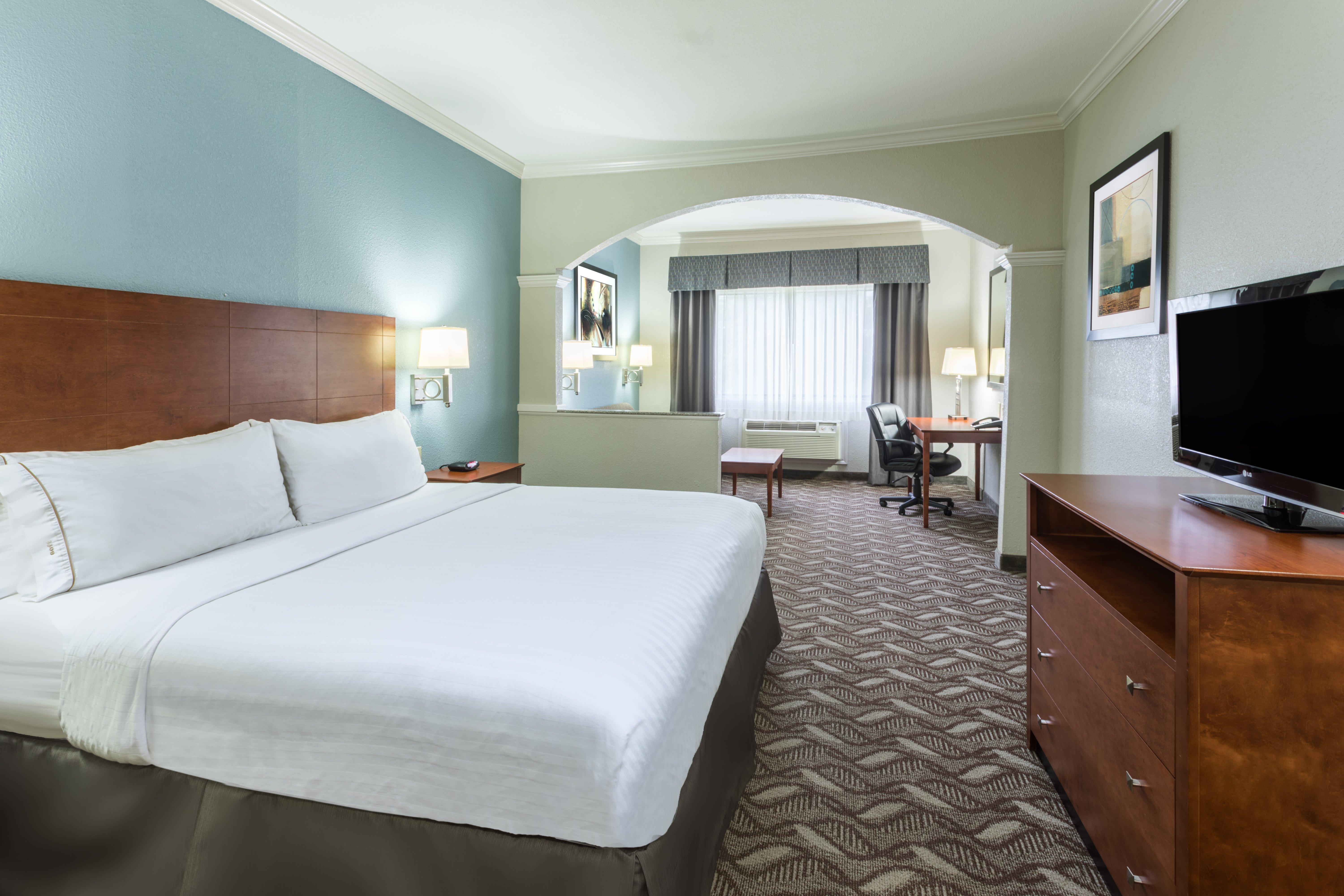 Holiday Inn Express Hotel And Suites Lake Charles By Ihg Dış mekan fotoğraf