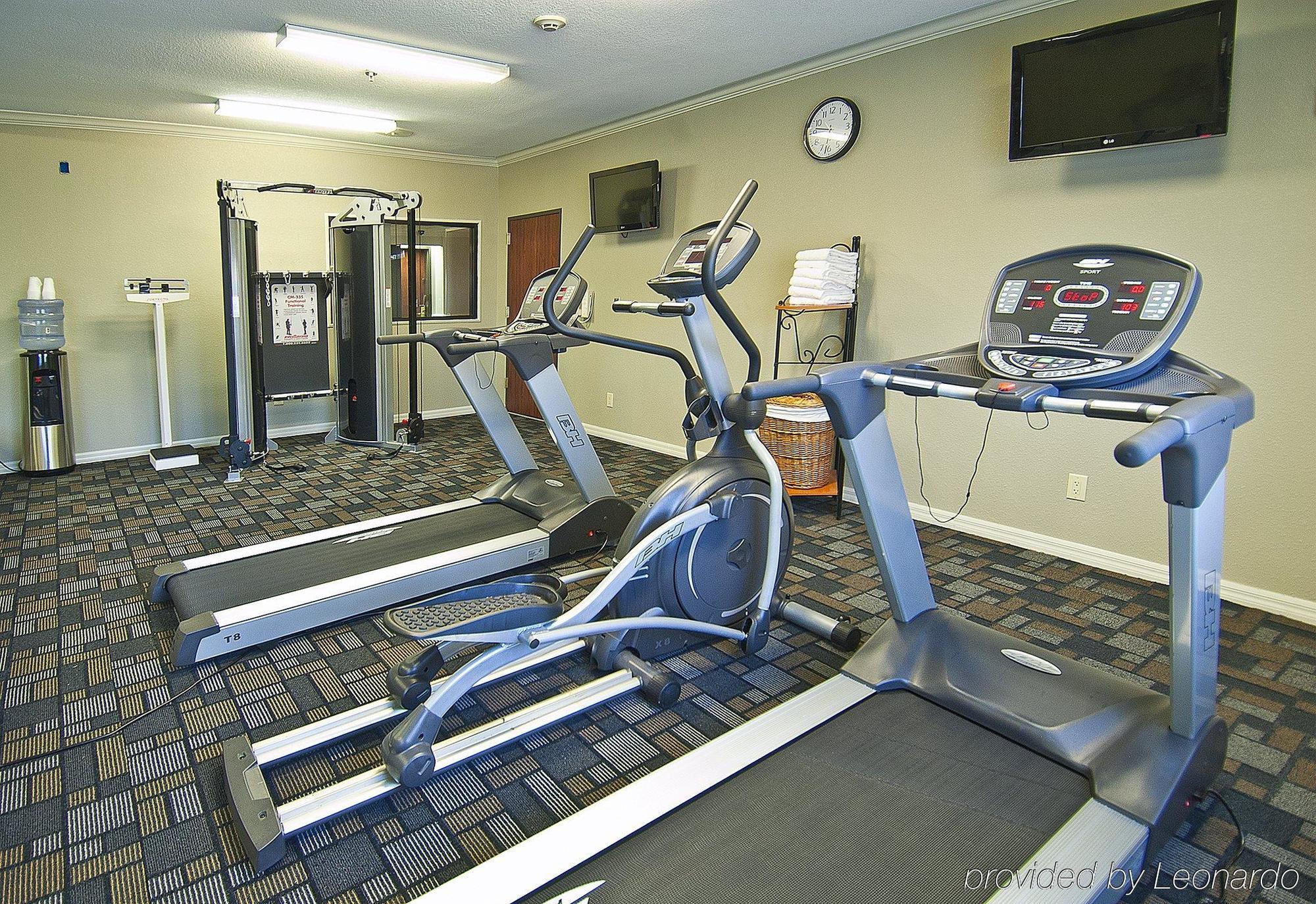 Holiday Inn Express Hotel And Suites Lake Charles By Ihg Konforlar fotoğraf