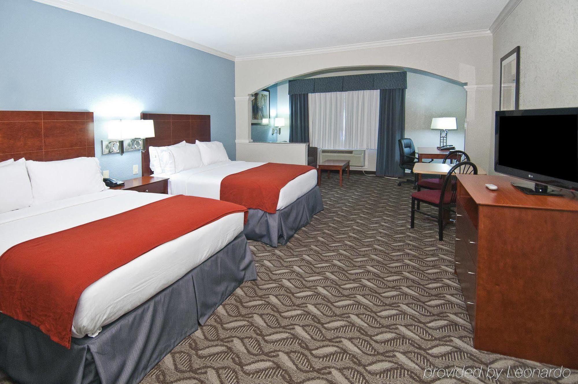 Holiday Inn Express Hotel And Suites Lake Charles By Ihg Dış mekan fotoğraf